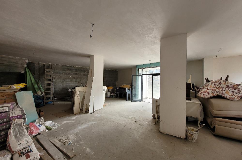 TANJANT KONUMLU BİRÇOK İŞLETMEYE UYGUN FIRSAT FiYATLI DÜKKAN