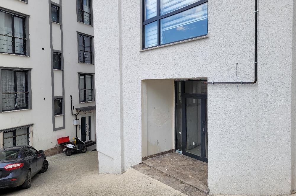 TANJANT KONUMLU BİRÇOK İŞLETMEYE UYGUN FIRSAT FiYATLI DÜKKAN