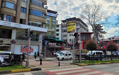 TANJANT KONUMLU BİRÇOK İŞLETMEYE UYGUN FIRSAT FiYATLI DÜKKAN