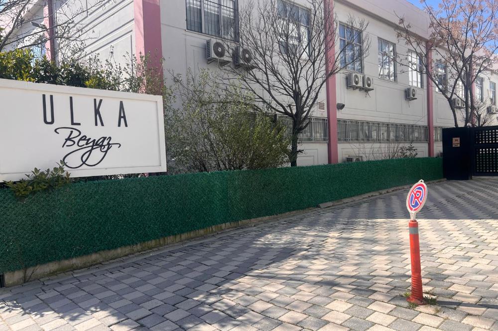 Gaziemir Ulka Beyaz Sitesi Kiralık 3+1 Bahçeli Daire