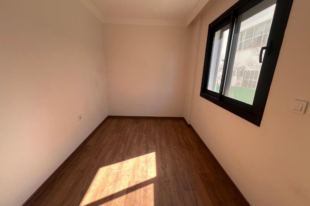 Gaziemir Ulka Beyaz Sitesi Kiralık 3+1 Bahçeli Daire