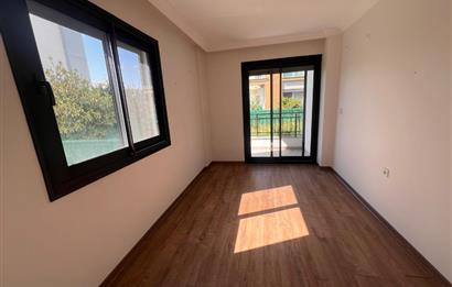 Gaziemir Ulka Beyaz Sitesi Kiralık 3+1 Bahçeli Daire