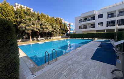 Gaziemir Ulka Beyaz Sitesi Kiralık 3+1 Bahçeli Daire