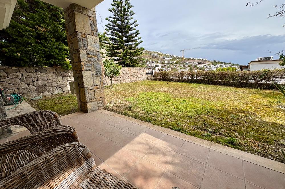 Bodrum Gündoğan Kiralık Tatil Evi | Deniz Manzaralı, Plaja Yürüme Mesafesinde, Özel Bahçeli Lüks Dubleks