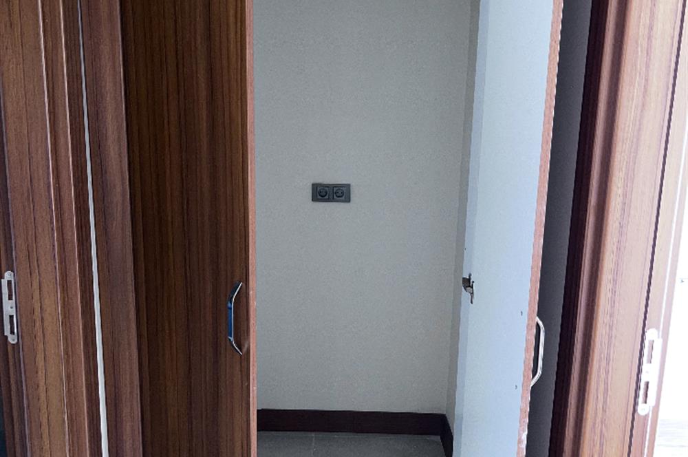 Gemlik Cihatlı TOKİ'de Kiralık 2+1 Batı Cephe Daire