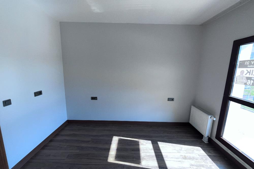 Gemlik Cihatlı TOKİ'de Kiralık 2+1 Batı Cephe Daire