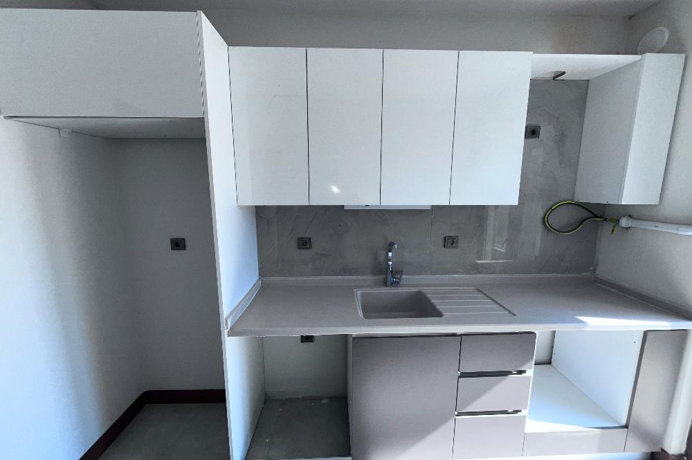 Gemlik Cihatlı TOKİ'de Kiralık 2+1 Batı Cephe Daire