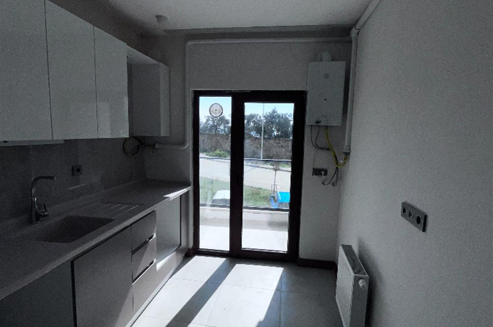 Gemlik Cihatlı TOKİ'de Kiralık 2+1 Batı Cephe Daire