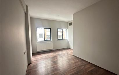 CENTURY 21 UZMAN DAN MERKEZ KONUMLU KİRALIK OFİS ve OFİSLER