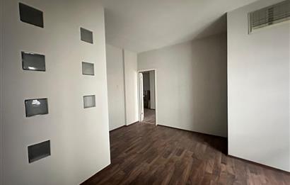 CENTURY 21 UZMAN DAN MERKEZ KONUMLU KİRALIK OFİS ve OFİSLER