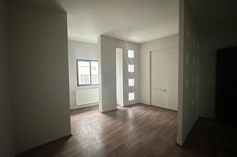 CENTURY 21 UZMAN DAN MERKEZ KONUMLU KİRALIK OFİS ve OFİSLER