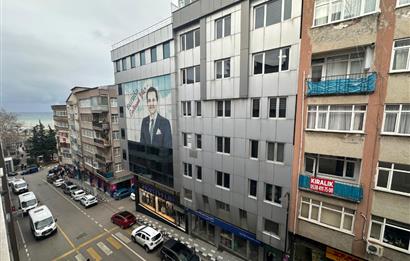 CENTURY 21 UZMAN DAN MERKEZ KONUMLU KİRALIK OFİS ve OFİSLER