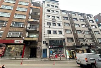 CENTURY 21 UZMAN DAN MERKEZ KONUMLU KİRALIK OFİS ve OFİSLER - 1 - 33411