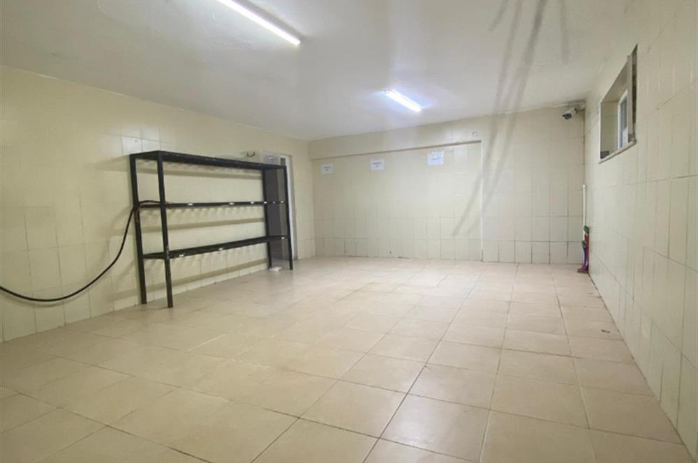 Ferhatpaşa Cadde Üzeri Depolamaya Uygun Kiralık İşyeri