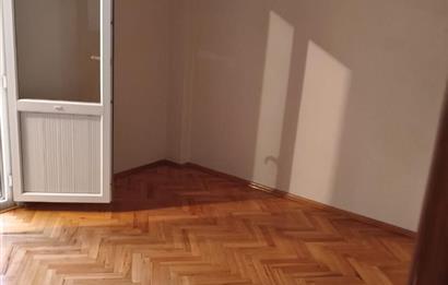 ATATÜRK MAHALLESİNDE İÇİ YAPILMIŞ 3+1 GENİŞ DAİRE