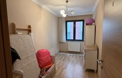 ümraniye atatürk mahallesi 2+1 satılık daire