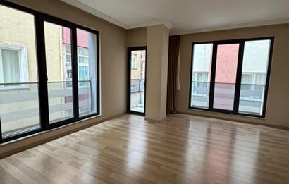 ümraniye atatürk mahallesi 2+1 satılık daire