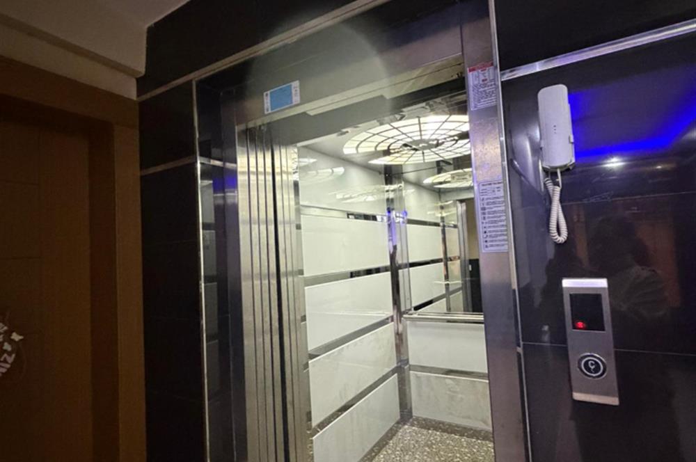 ümraniye atatürk mahallesi 2+1 satılık daire