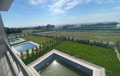 Bankadan Satılık Villa