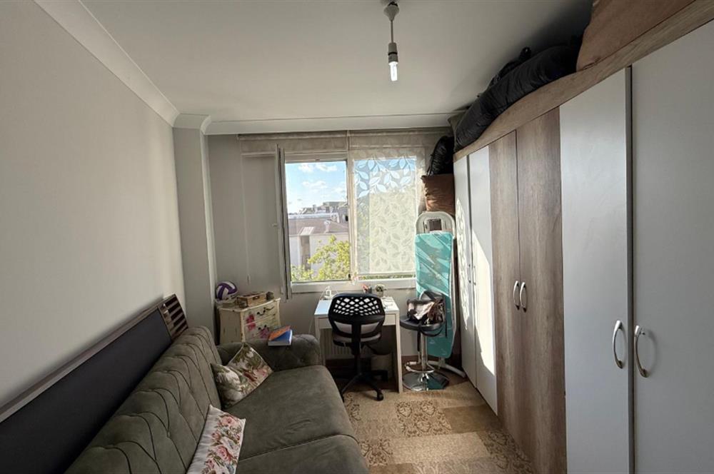 Kemerburgaz'da Kiralık Merkezi Konum 2+1 Daire