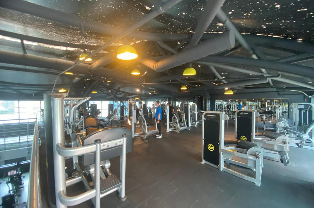 Bankadan Satılık Spor Salonu Kiracılı AVM Katı