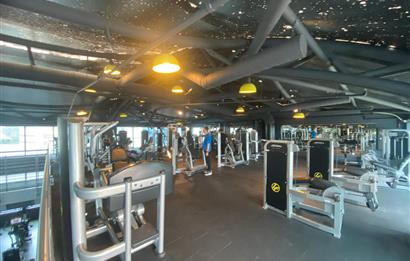 Bankadan Satılık Spor Salonu Kiracılı AVM Katı