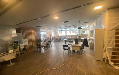 Bankadan Satılık Spor Salonu Kiracılı AVM Katı