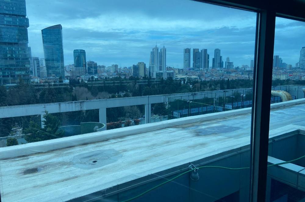 Bankadan Satılık Spor Salonu Kiracılı AVM Katı