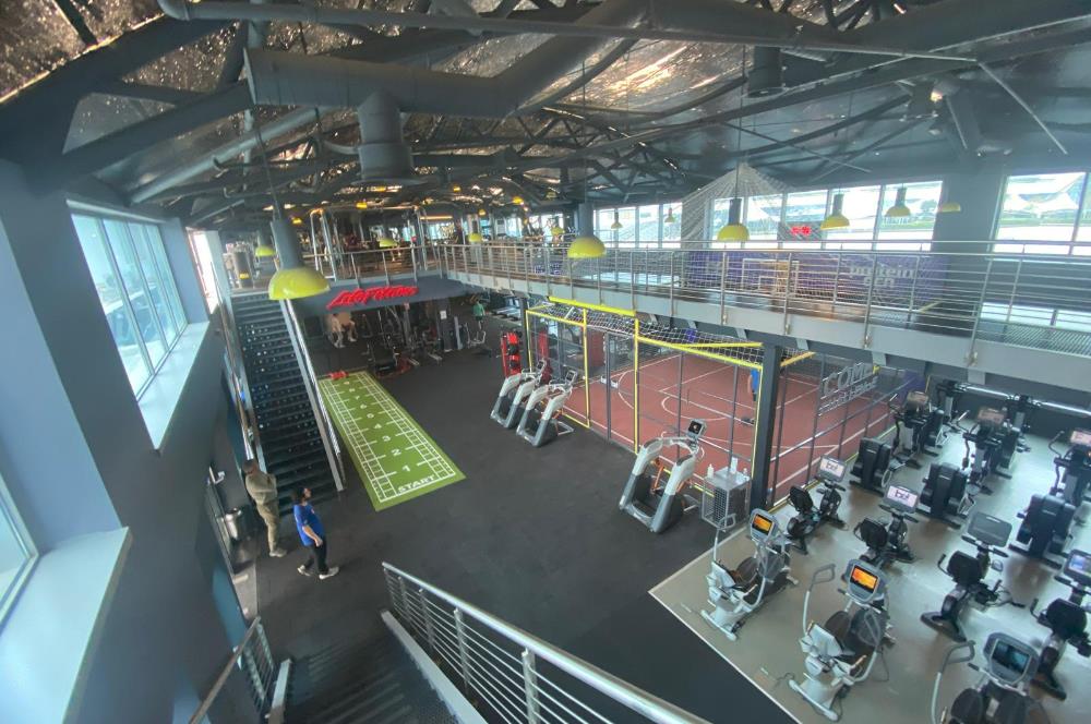 Bankadan Satılık Spor Salonu Kiracılı AVM Katı