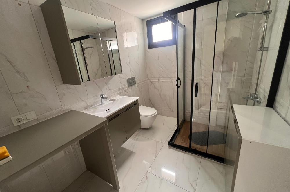 Gaziemir Ulka Beyaz Sitesi Kiralık 3+1 Bahçeli Daire