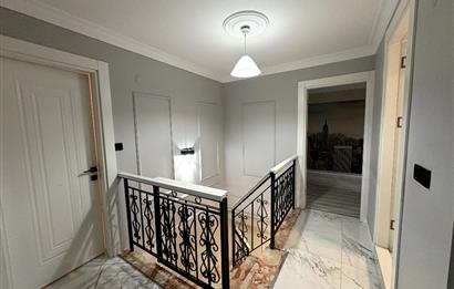 KARŞIYAKA GİRNE BULVARINA YAKIN GENİŞ 4+1 KİRALIK DUBLEKS DAİRE