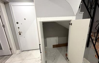 KARŞIYAKA GİRNE BULVARINA YAKIN GENİŞ 4+1 KİRALIK DUBLEKS DAİRE