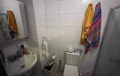 Zekeriyaköy Yaprak Mahallesi'nde Köşe Konumlu Satılık Konak 