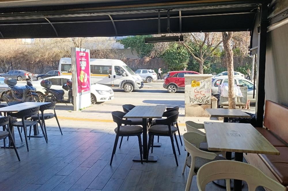 SİYASAL KARŞISI MERKEZDE,YÜKSEK MÜŞTERİ POTANSİYELLİ DEVREN