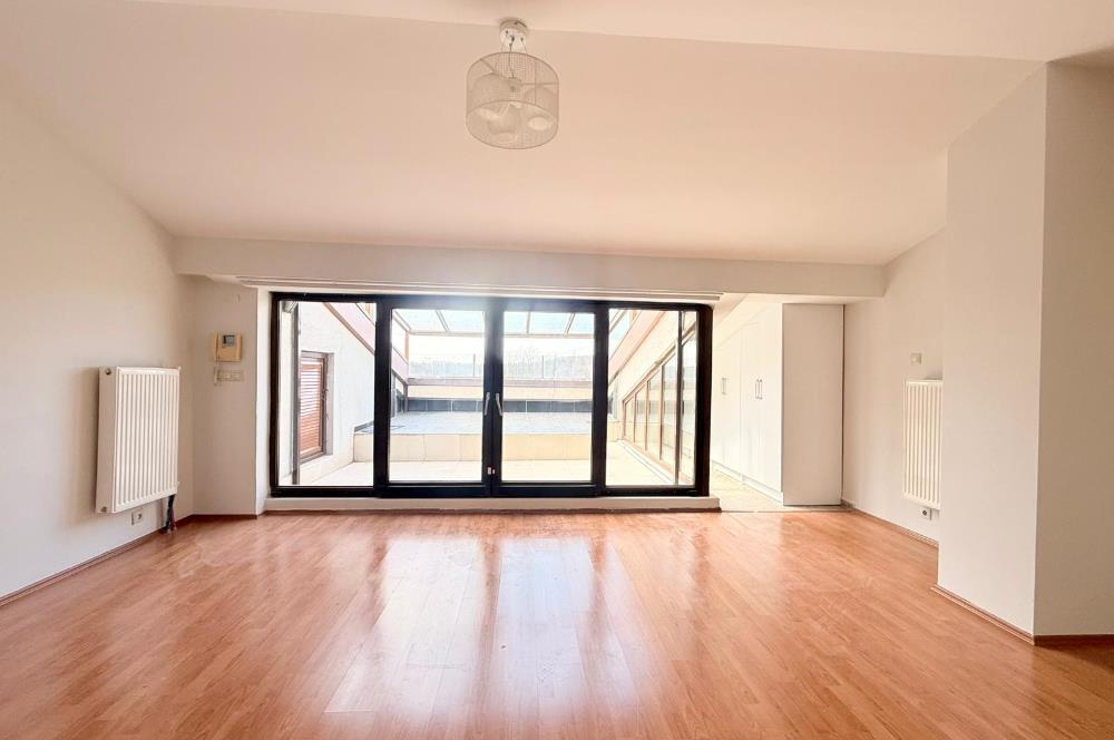 SERTAÇ MAZI'DAN KEMER KORU EVLERİ'NDE DOĞANIN İÇİNDE 5+2 VİLLA