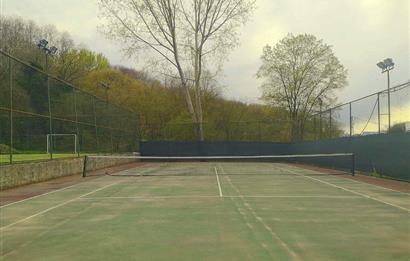 SERTAÇ MAZI'DAN KEMER KORU EVLERİ'NDE DOĞANIN İÇİNDE 5+2 VİLLA