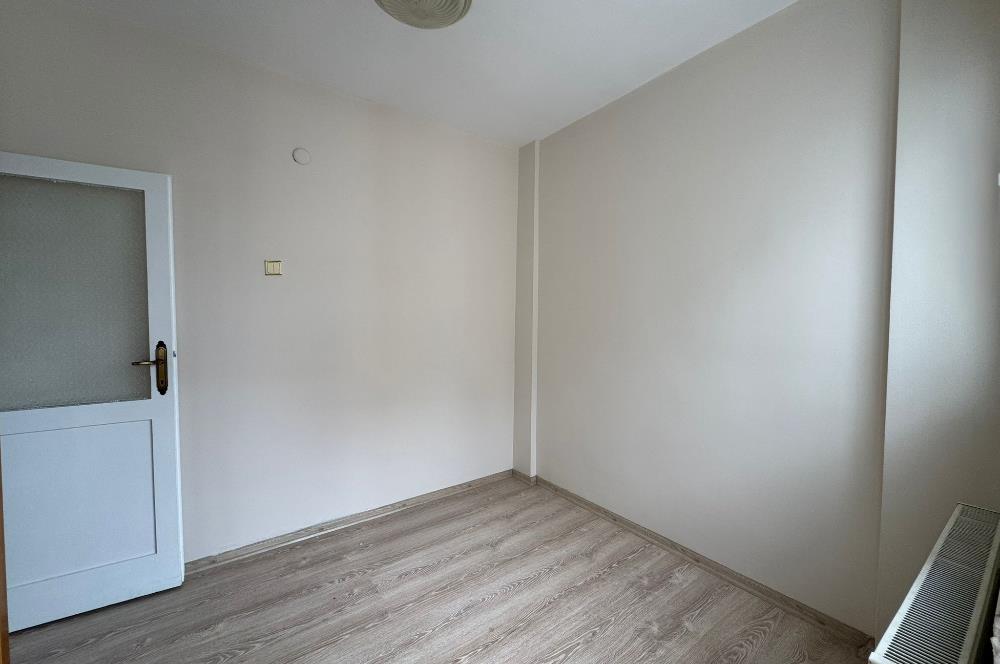 Bostalı'da Uğur Mumcu Parkı'nın yanında 3+1 Kiralık Daire