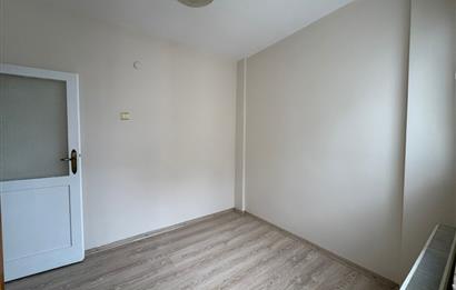 Bostalı'da Uğur Mumcu Parkı'nın yanında 3+1 Kiralık Daire