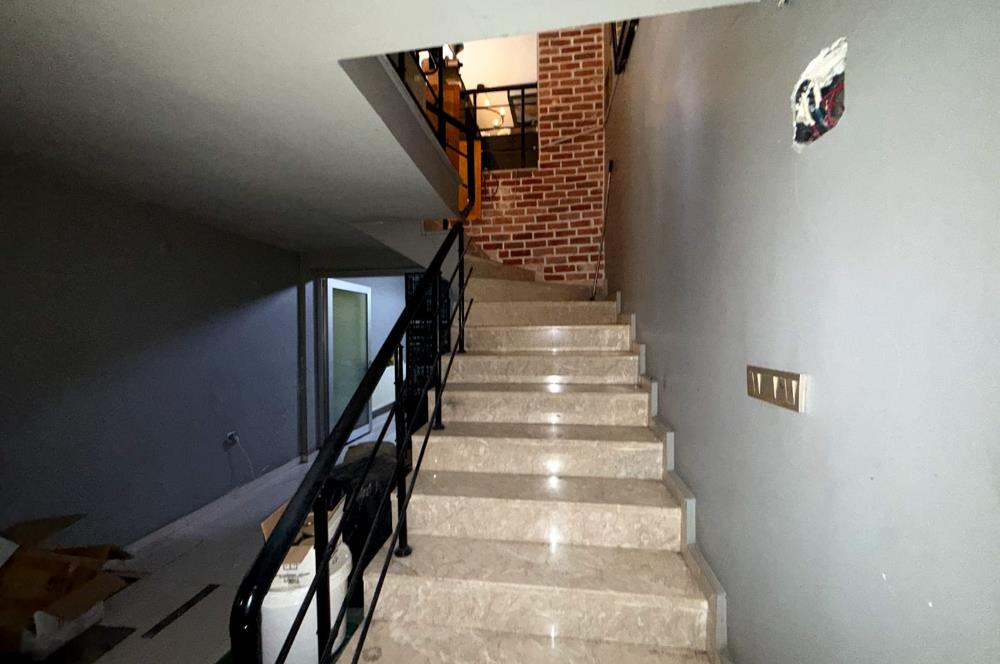 DİKMEN MERKEZDE ANA CADDEDE 200m2 ŞARKÜTERİ VE DOĞAL ÜRÜNLER