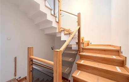 SERTAÇ MAZI'DAN KEMER KORU EVLERİ'NDE DOĞANIN İÇİNDE 5+2 VİLLA