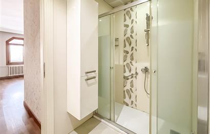 KOZYATAĞI IŞIKLAR1 SİTESİNDE 12. KAT, ADALAR MANZARALI BOŞ 3+1 DAİRE