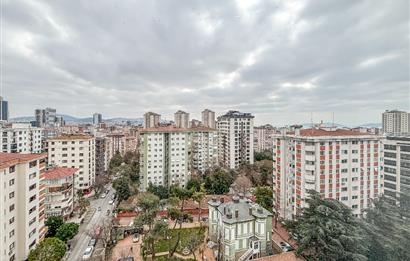 KOZYATAĞI IŞIKLAR1 SİTESİNDE 12. KAT, ADALAR MANZARALI BOŞ 3+1 DAİRE