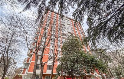 KOZYATAĞI IŞIKLAR1 SİTESİNDE 12. KAT, ADALAR MANZARALI BOŞ 3+1 DAİRE