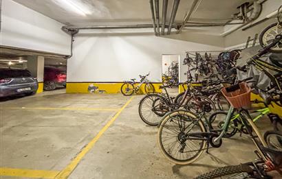 KOZYATAĞI IŞIKLAR1 SİTESİNDE 12. KAT, ADALAR MANZARALI BOŞ 3+1 DAİRE