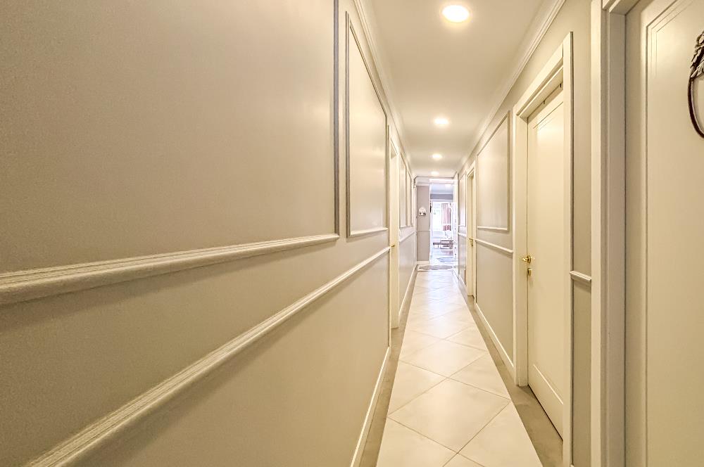 KOZYATAĞI ŞAKACI SOKAKTA, 12. KAT, ADALAR MANZARALI 4+1 DAİRE