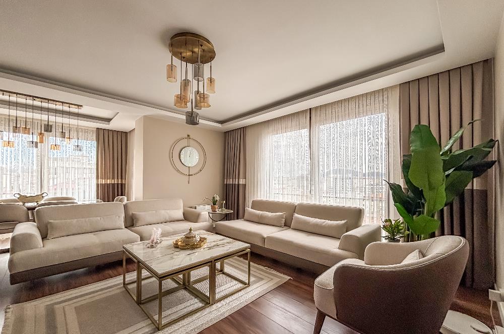 KOZYATAĞI ŞAKACI SOKAKTA, 12. KAT, ADALAR MANZARALI 4+1 DAİRE