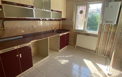 CENTURY 21 PLUS'DAN ESENTEPE MAHALLESİNDE 2+1 KİRALIK DAİRE