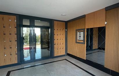 DİKMEN CADDESİ ÜZERİNDE 3,5+1 DAİRE