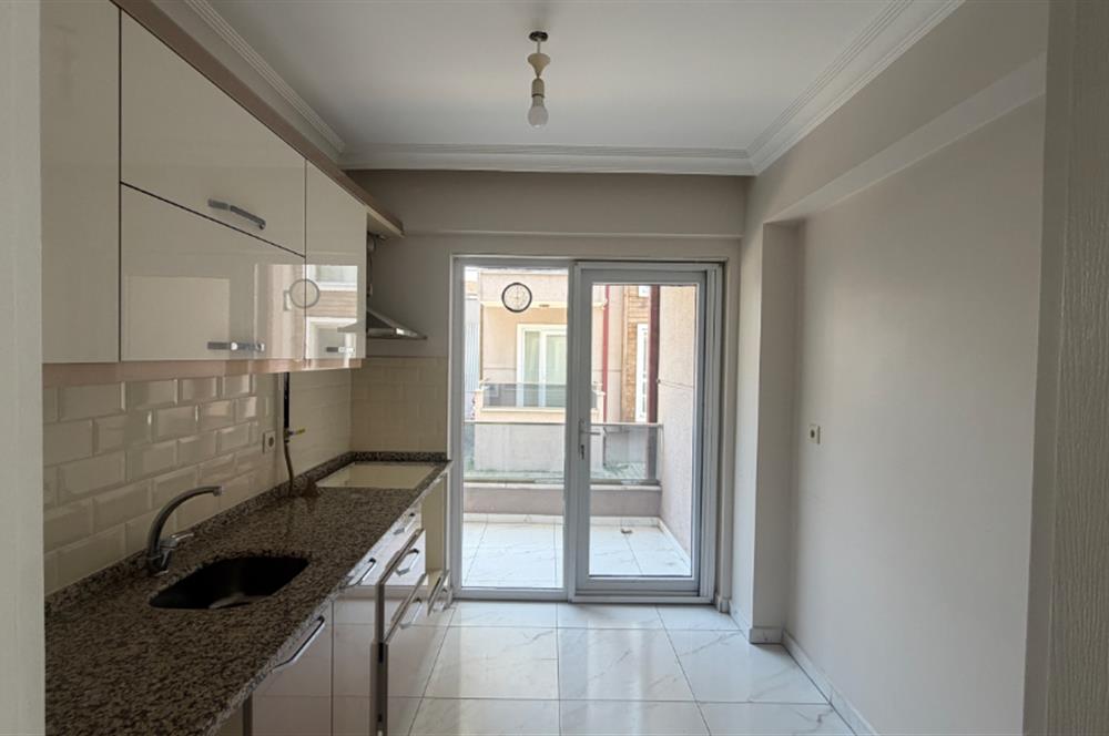 Erenler'de Kiralık 2+1 Güney Cephe Daire