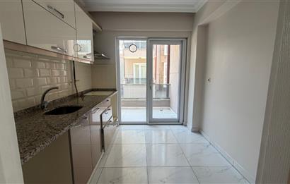 Erenler'de Kiralık 2+1 Güney Cephe Daire